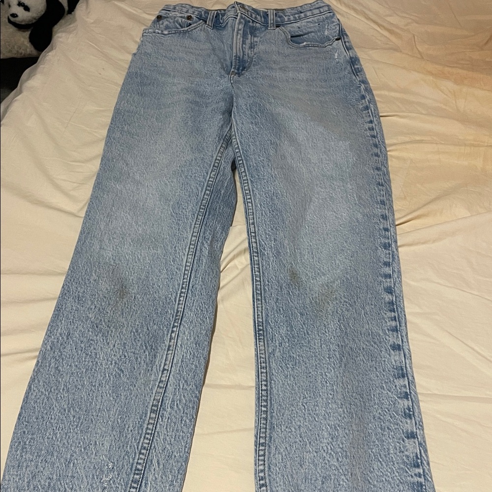 Abercrombie & Fitch Curve Love 90s Straight Ultra High Rise Jeans - Picture 2 of 6